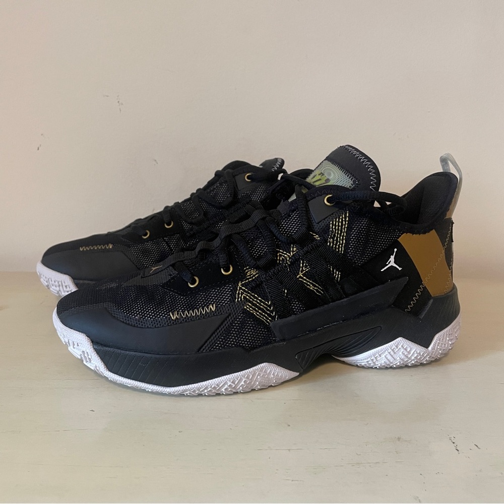 Jordan Westbrook One Take II Black Metallic Gold